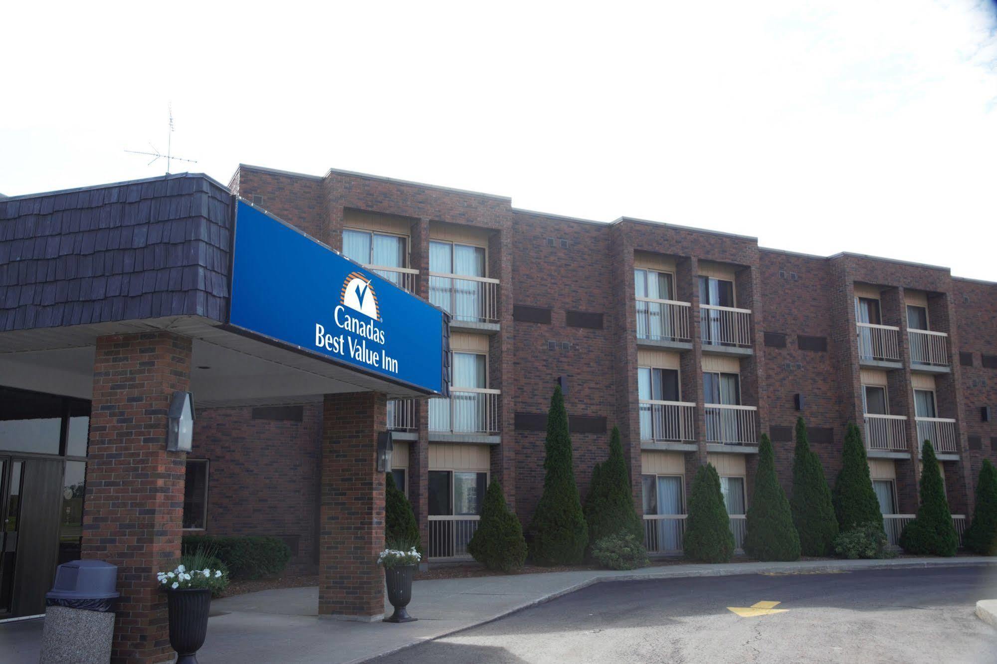 Canadas Best Value Inn Welland Exterior photo